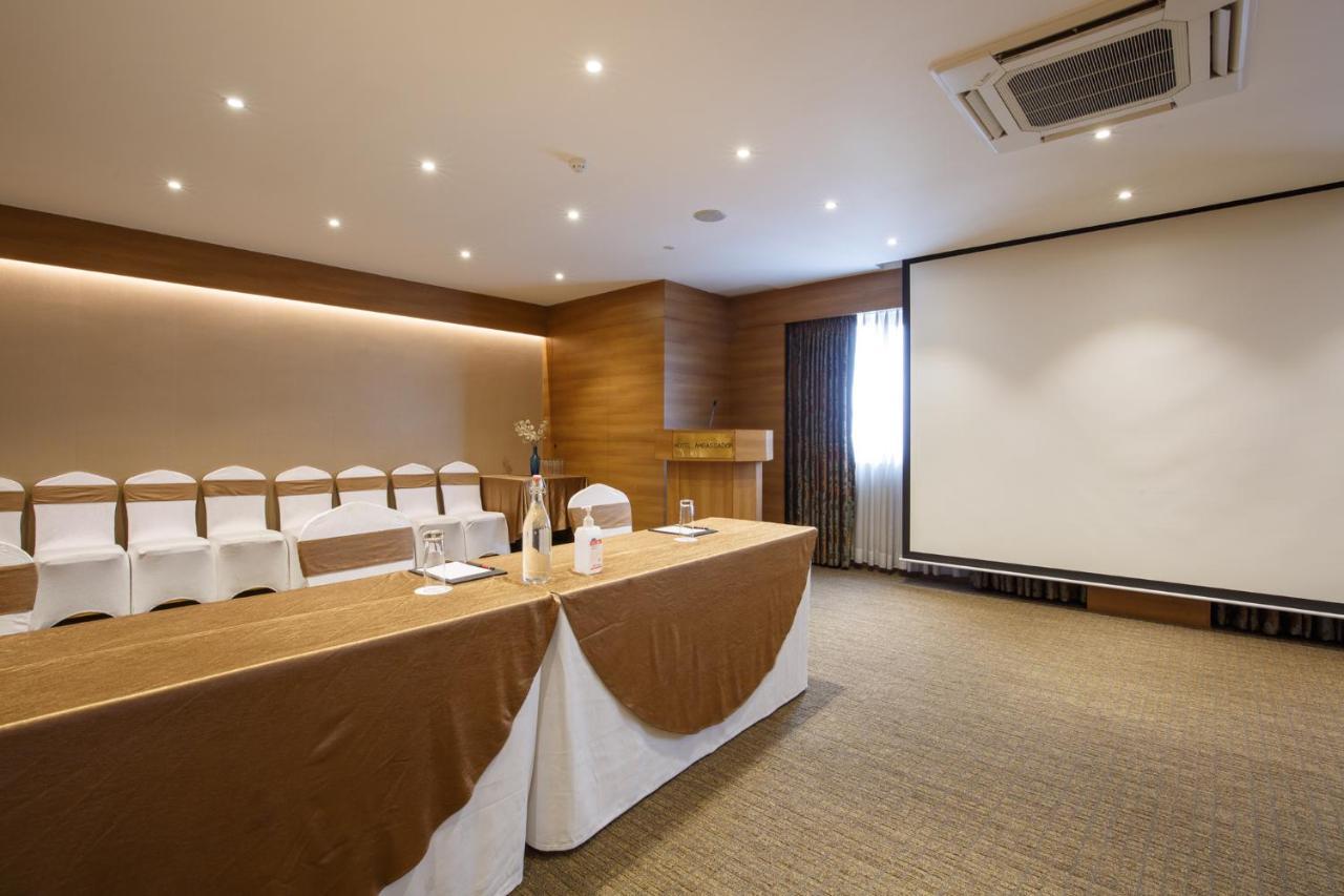 Hotel Ambassador By Ace Hotels Kathmandu Exteriör bild