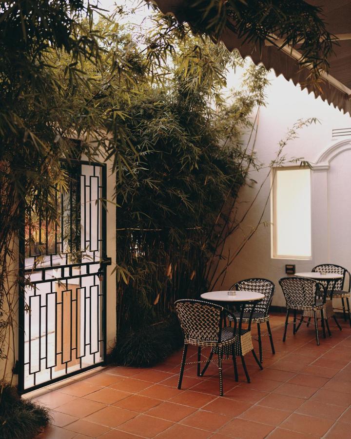Hotel Ambassador By Ace Hotels Kathmandu Exteriör bild