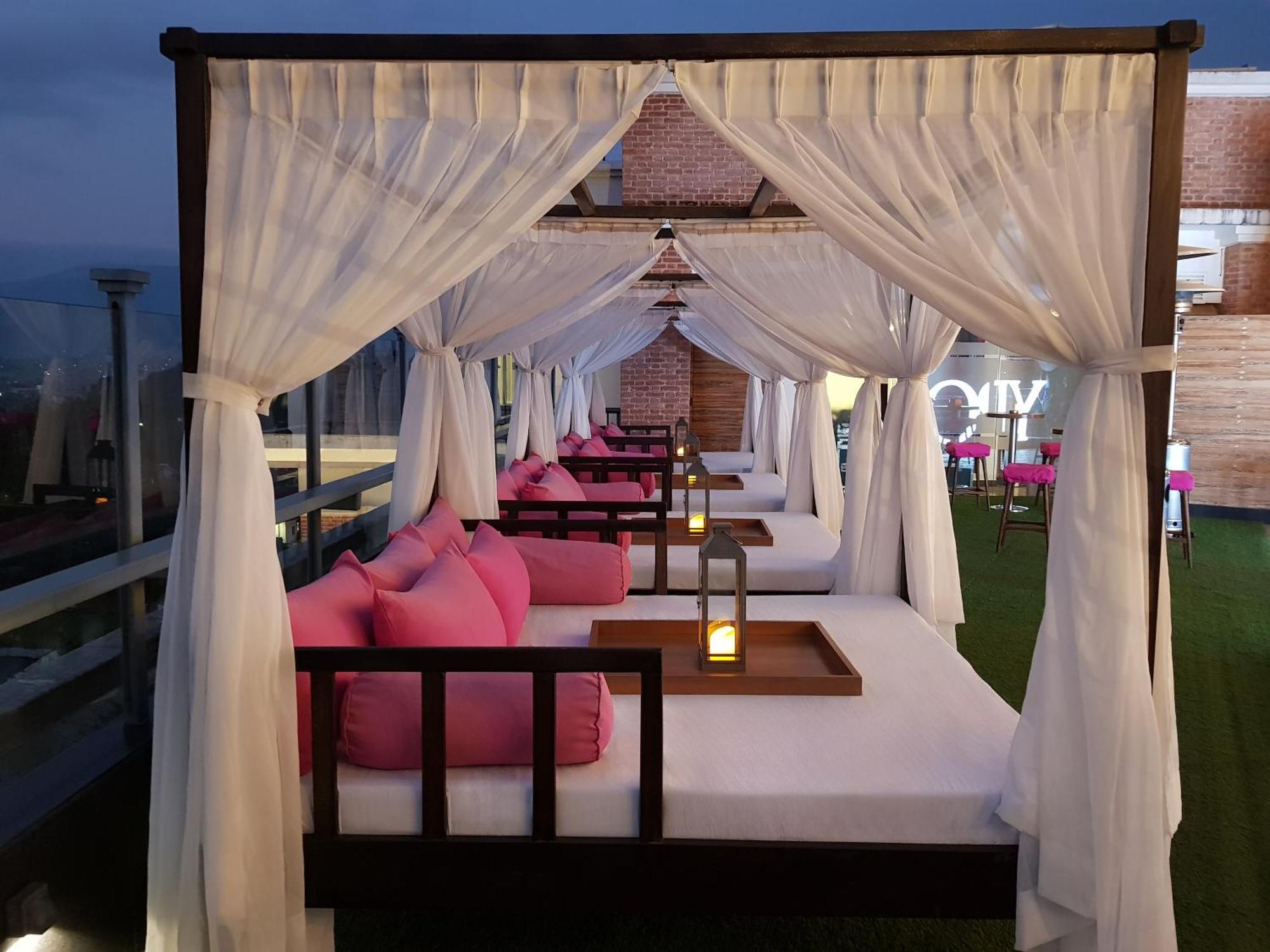 Hotel Ambassador By Ace Hotels Kathmandu Exteriör bild