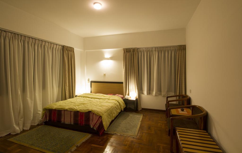 Hotel Ambassador By Ace Hotels Kathmandu Exteriör bild